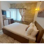 Perla Rossa 2*