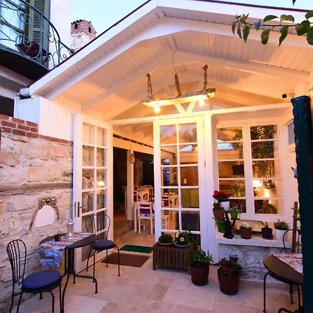 Perla Rossa Hotel