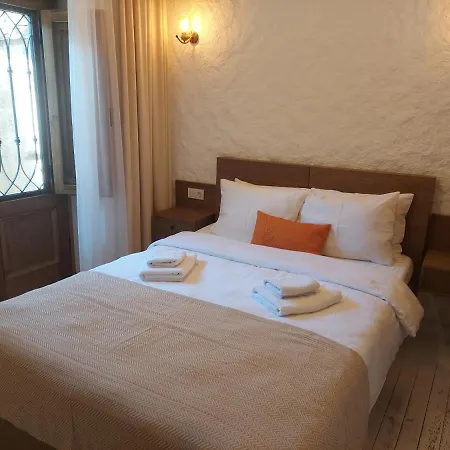 Perla Rossa 2*
