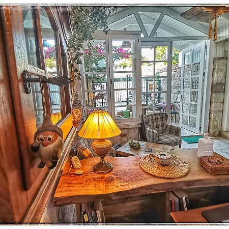 Perla Rossa 2* 알라카티