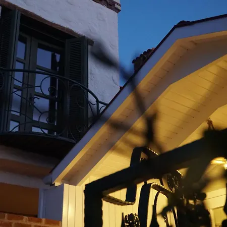 Perla Rossa 호텔 알라카티